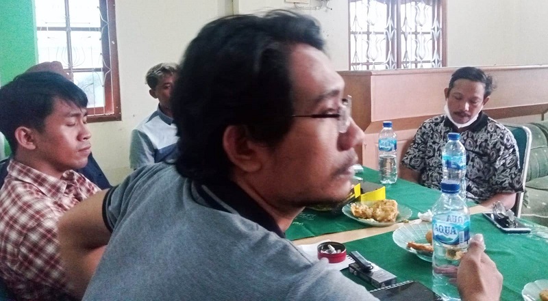 Muhamad Sidik dalam rapat perdana Sarbumusi Pati di Kanor PCNU Pati, Rabu 920/10/2021) / Dok. Sarbumusi