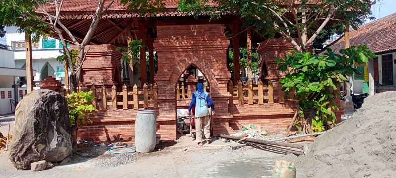 Makam Teja Kusuma I / Zam Rembang